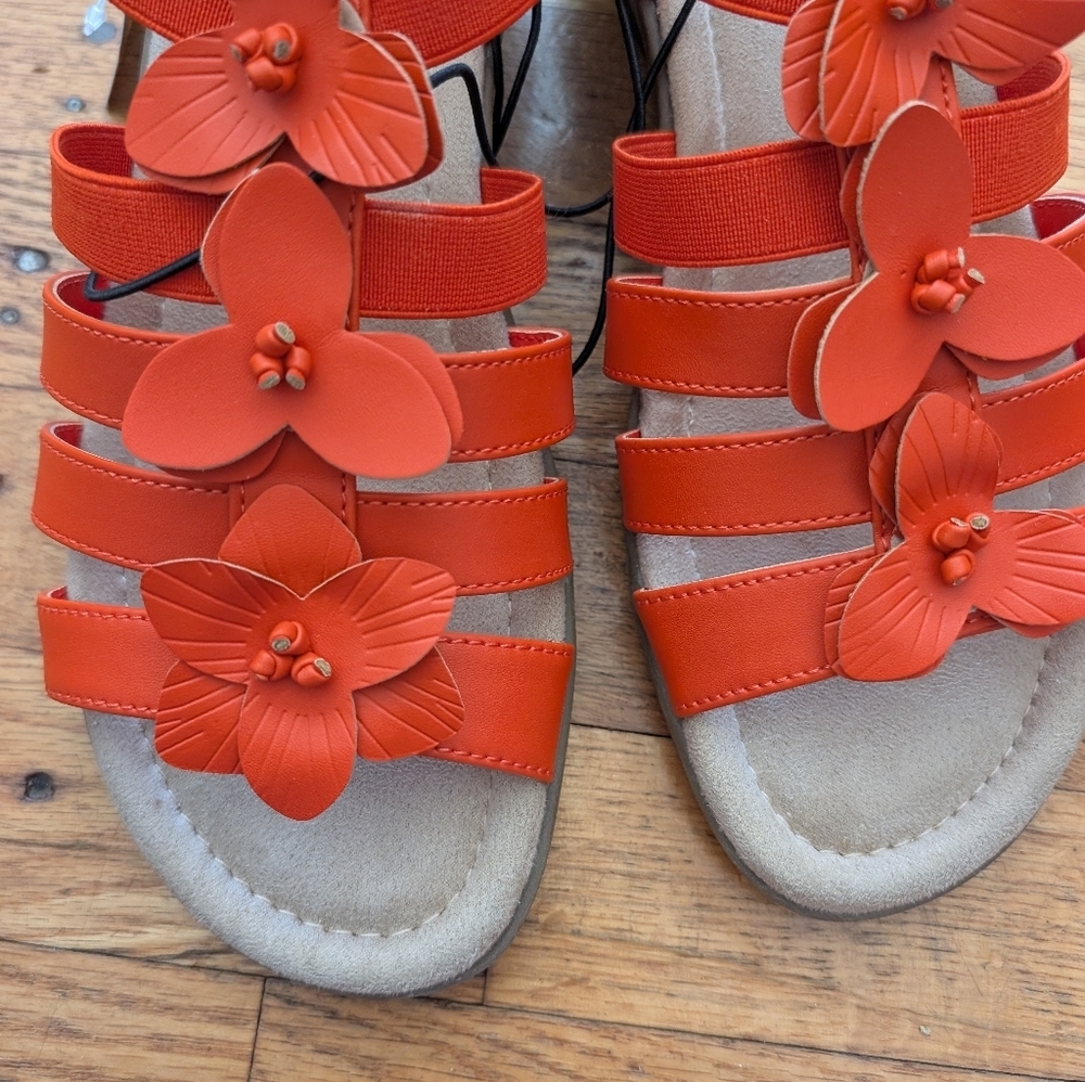NWT East 5th Bright Orange Ister Floral Strappy Sandals - Picture 3 of 8